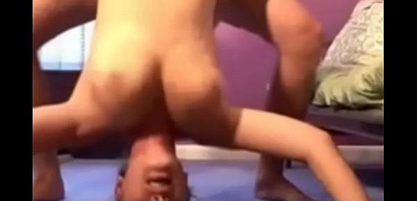  Amateurs Decide To Fuck On The Spot